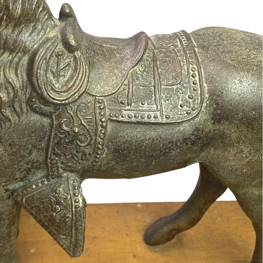 Vintage Galter Products Co Spartus Mantel Clock Electric Horse‎ Country Western